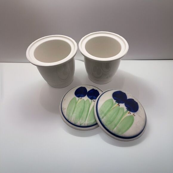 Vintage Handpainted Pottery Pair of Ceramic Tea Strainers with Lids Blue Tulips - Picture 4 of 5